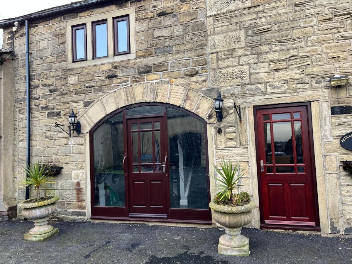The Farm House Modern Spacious 2 Bedroom Home At Tong Road Leeds Perfect For Contractors Free Secure Parking Pudsey Zewnętrze zdjęcie